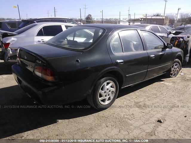 JN1CA21D6VT856368 - 1997 NISSAN MAXIMA GLE/GXE/SE GREEN photo 4