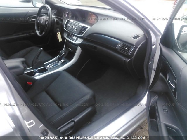 1HGCR2F51DA282829 - 2013 HONDA ACCORD SPORT 银色 照片 5