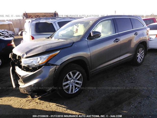 5TDZKRFH7FS058227 - 2015 TOYOTA HIGHLANDER LE/LE PLUS GRAY photo 2