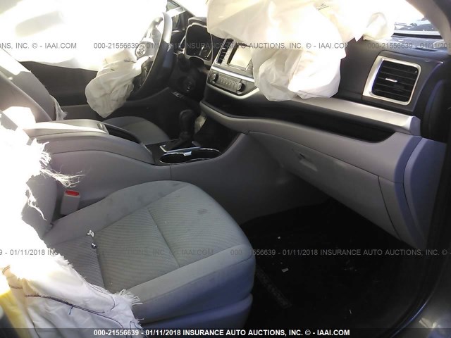 5TDZKRFH7FS058227 - 2015 TOYOTA HIGHLANDER LE/LE PLUS GRAY photo 5
