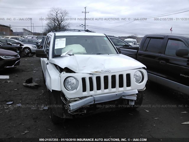 1C4NJPFA7CD698504 - 2012 JEEP PATRIOT LATITUDE WHITE photo 6