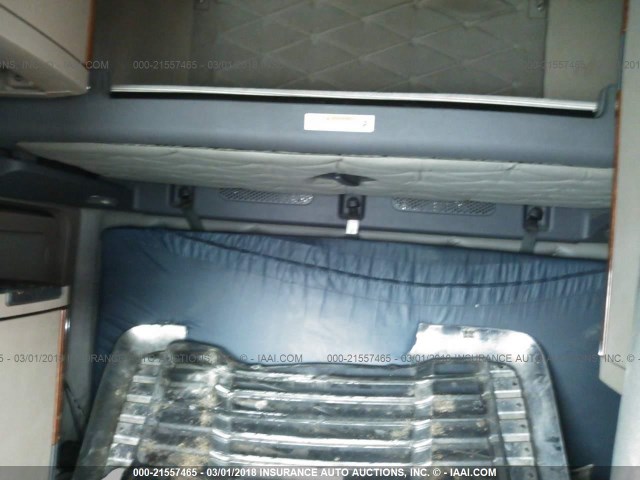 1FUJGLDR6ASAR9404 - 2010 FREIGHTLINER CASCADIA 125  WHITE photo 7