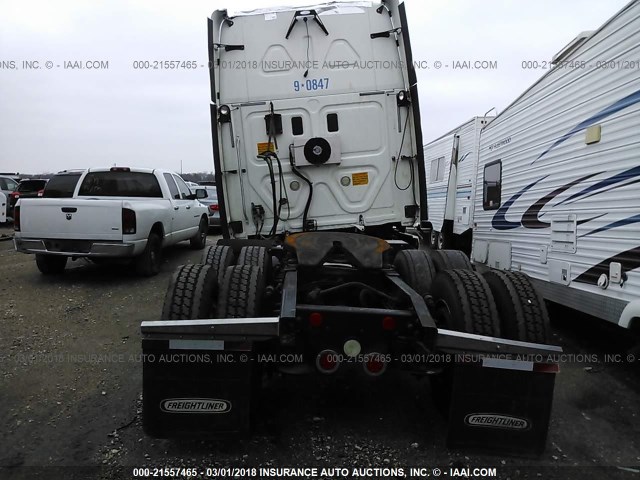 1FUJGLDR6ASAR9404 - 2010 FREIGHTLINER CASCADIA 125  WHITE photo 8