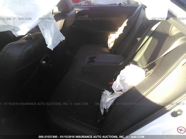 4T1BF1FK1HU441058 - 2017 TOYOTA CAMRY LE/XLE/SE/XSE WHITE photo 8