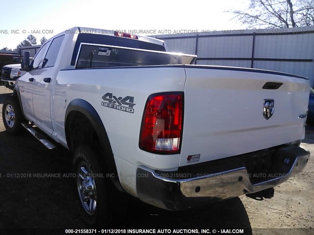 3C6UR5CJXJG126086 - 2018 RAM 2500 ST WHITE photo 3