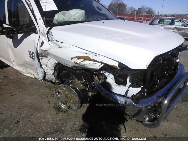 3C6UR5CJXJG126086 - 2018 RAM 2500 ST WHITE photo 6