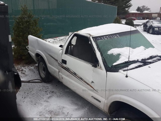 1GCCS144XWK168493 - 1998 CHEVROLET S TRUCK S10 WHITE photo 5