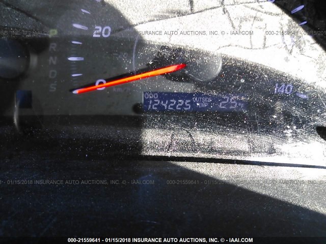 4T4BF3EK0BR123586 - 2011 TOYOTA CAMRY SE/LE/XLE SILVER photo 7