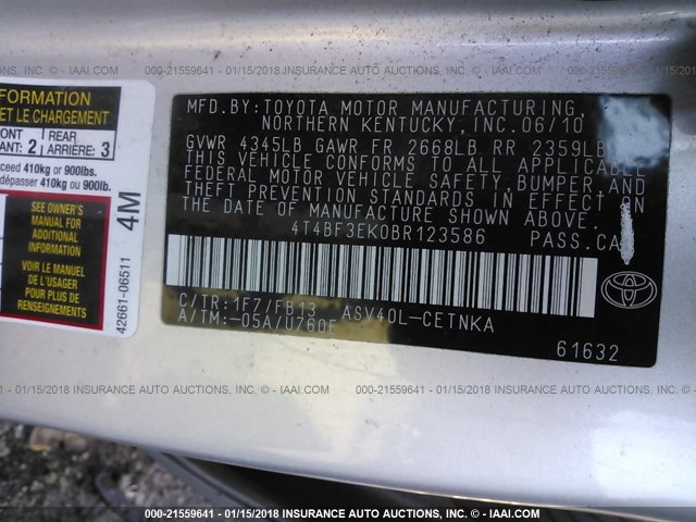 4T4BF3EK0BR123586 - 2011 TOYOTA CAMRY SE/LE/XLE SILVER photo 9