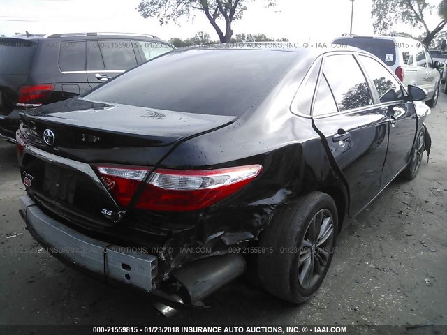4T1BF1FK2GU198536 - 2016 TOYOTA CAMRY LE/XLE/SE/XSE 黑色 照片 4