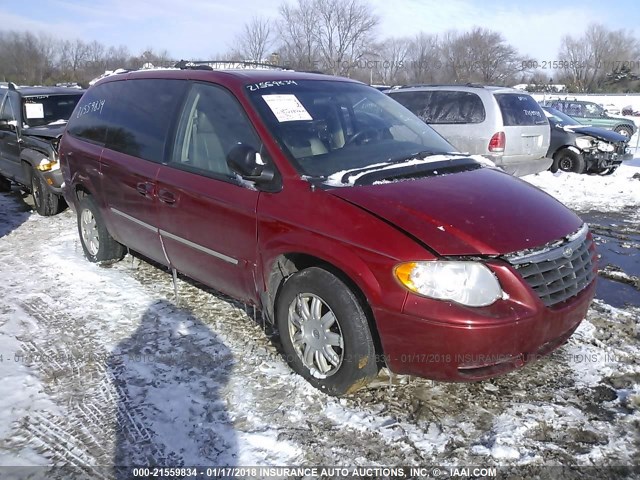 2C4GP54L35R359366 - 2005 CHRYSLER TOWN & COUNTRY TOURING RED photo 1