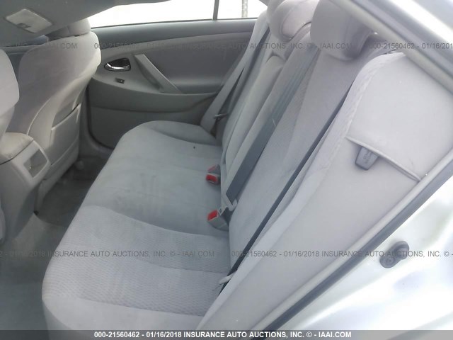 4T1BF3EK5BU660903 - 2011 TOYOTA CAMRY SE/LE/XLE SILVER photo 8