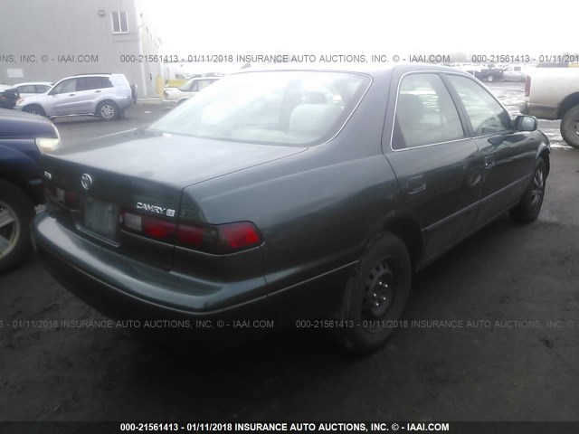 4T1BG22K4XU501888 - 1999 TOYOTA CAMRY CE/LE/XLE 绿色 照片 4
