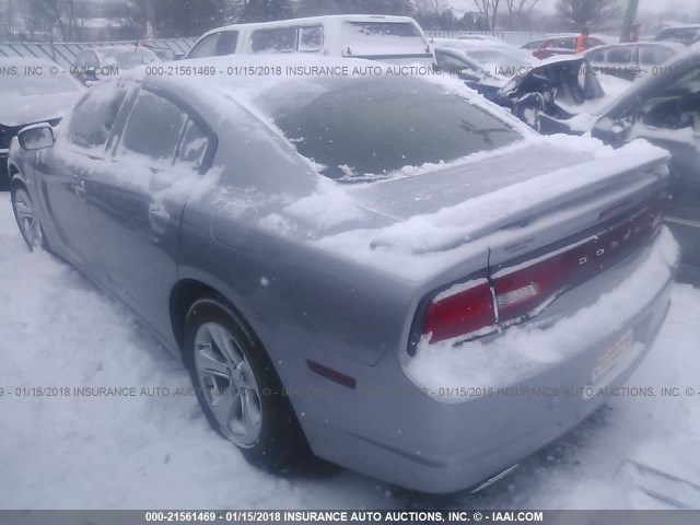 2C3CDXBG8EH280908 - 2014 DODGE CHARGER SE SILVER photo 3