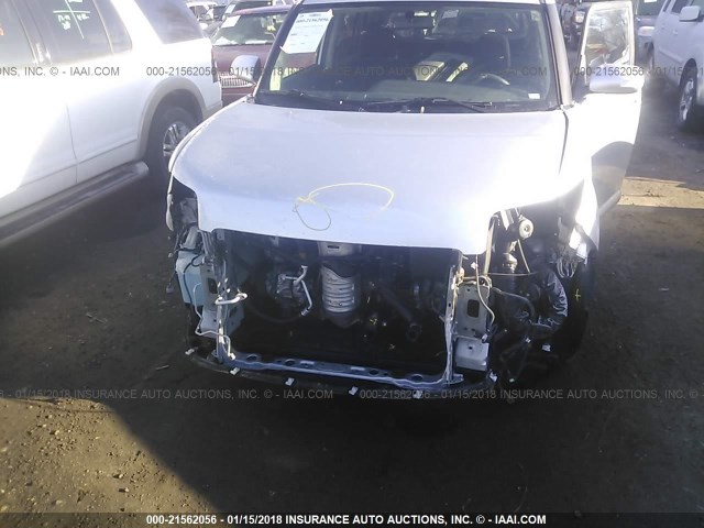 JTLKE50E981009468 - 2008 TOYOTA SCION XB 银色 照片 6