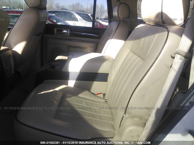 5LMFU28536LJ20952 - 2006 LINCOLN NAVIGATOR CREAM photo 8