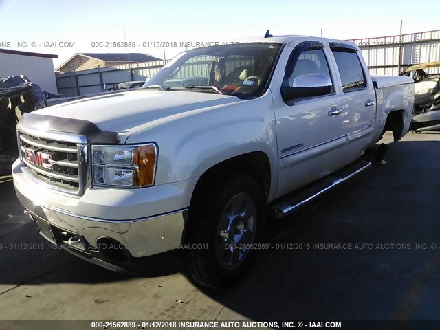 3GTP2WE34BG247499 - 2011 GMC SIERRA K1500 SLT WHITE photo 2