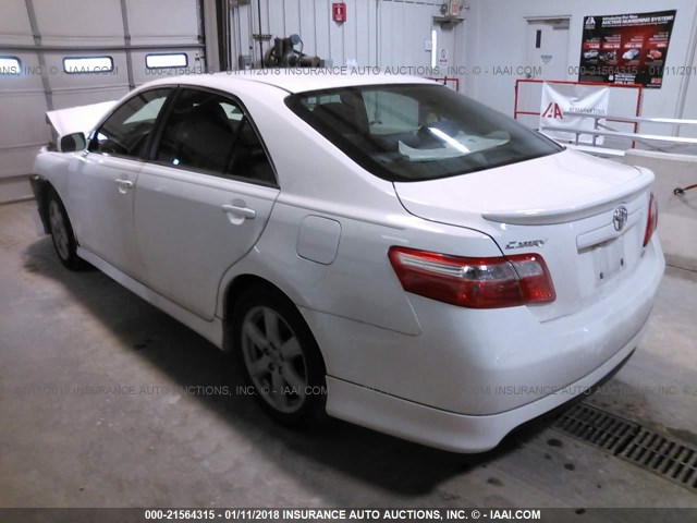 4T1BE46K09U840842 - 2009 TOYOTA CAMRY SE/LE/XLE WHITE photo 3