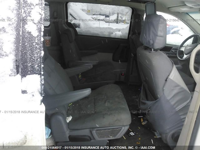 2A4RR5D12AR278994 - 2010 CHRYSLER TOWN & COUNTRY TOURING WHITE photo 8