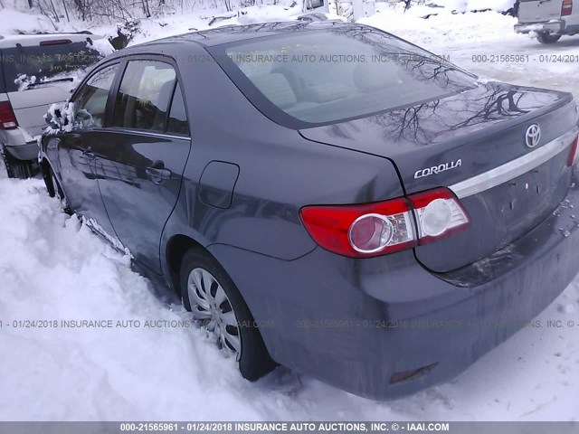 5YFBU4EE0DP169956 - 2013 TOYOTA COROLLA S/LE GRAY photo 3