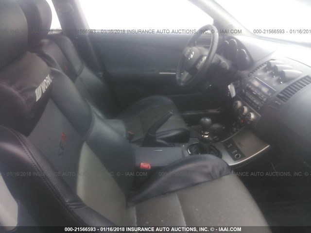 1N4BL11D05C248803 - 2005 NISSAN ALTIMA SE/SL/SE-R SILVER photo 5