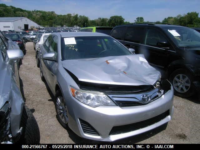 4T1BF1FK8CU008183 - 2012 TOYOTA CAMRY SE/LE/XLE SILVER photo 1