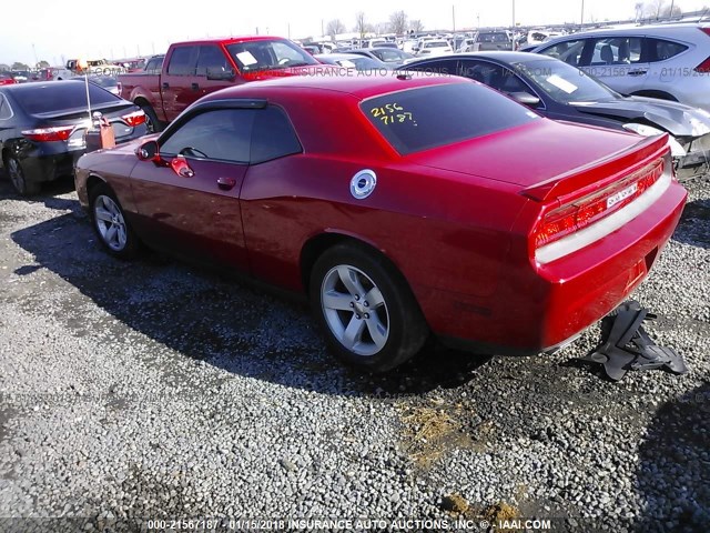 2C3CDYAG2CH153740 - 2012 DODGE CHALLENGER SXT RED photo 3