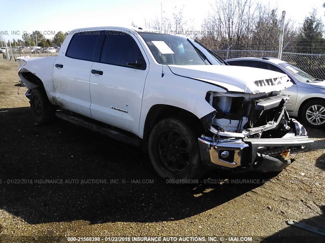 5TFEM5F18FX094751 - 2015 TOYOTA TUNDRA CREWMAX SR5 WHITE photo 1