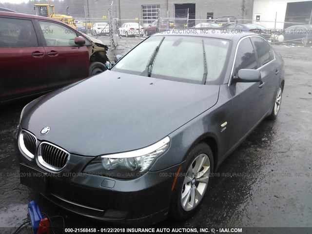 WBANV9C57AC136691 - 2010 BMW 535 XI GRAY photo 2