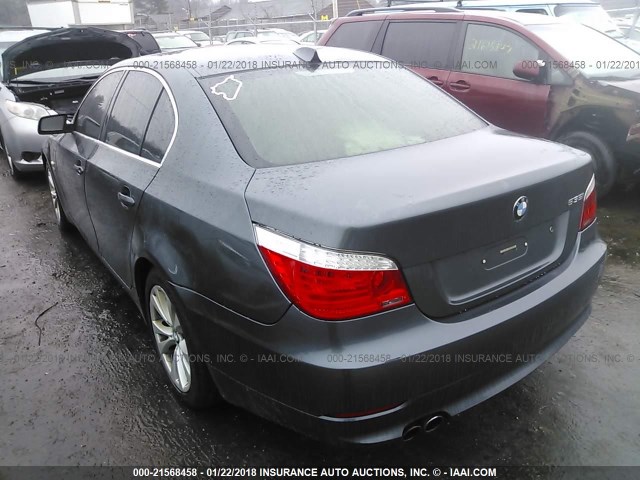 WBANV9C57AC136691 - 2010 BMW 535 XI GRAY photo 3