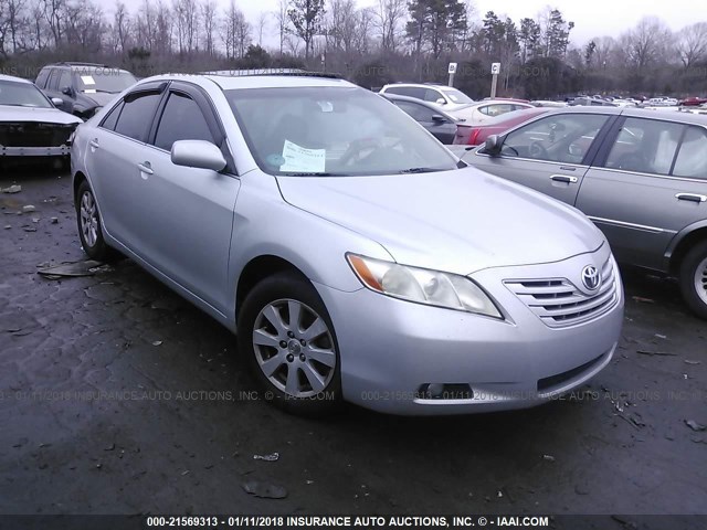 4T1BK46K77U555626 - 2007 TOYOTA CAMRY NEW GENERAT LE/XLE/SE SILVER photo 1