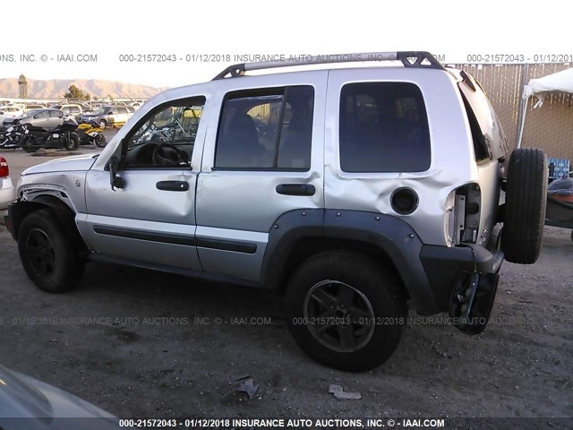 1J4GL38K05W684964 - 2005 JEEP LIBERTY RENEGADE SILVER photo 6