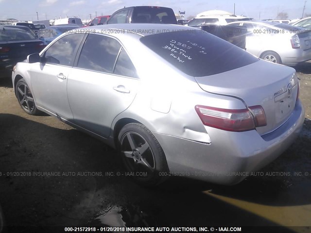 4T1BE46K58U247279 - 2008 TOYOTA CAMRY CE/LE/XLE/SE SILVER photo 3