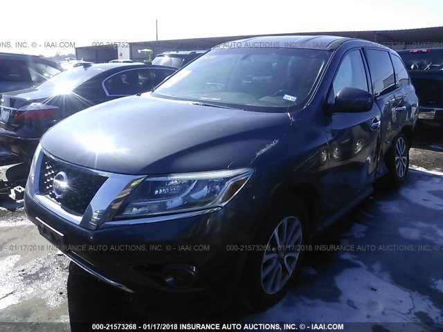 5N1AR2MN8DC622826 - 2013 NISSAN PATHFINDER S/SV/SL/PLATINUM GRAY photo 2
