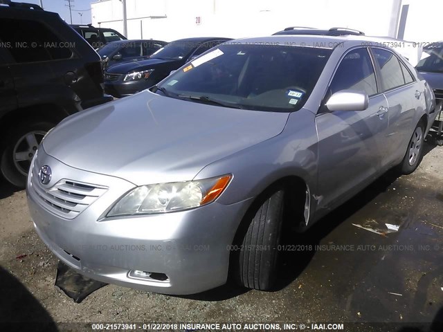 4T1BE46K97U014164 - 2007 TOYOTA CAMRY NEW GENERAT CE/LE/XLE/SE SILVER photo 2