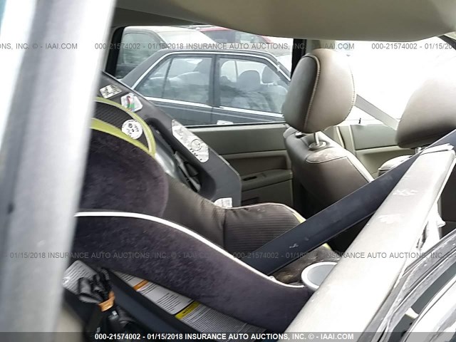 1J4GR48K35C667565 - 2005 JEEP GRAND CHEROKEE LAREDO/COLUMBIA/FREEDOM 绿色 照片 8