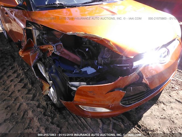 KMHTC6AD1CU030187 - 2012 HYUNDAI VELOSTER ORANGE photo 6