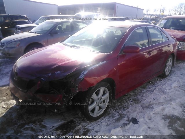 4T1BE46K18U246775 - 2008 TOYOTA CAMRY CE/LE/XLE/SE RED photo 2