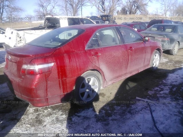 4T1BE46K18U246775 - 2008 TOYOTA CAMRY CE/LE/XLE/SE RED photo 4