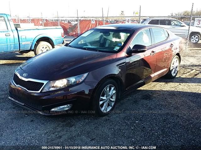 5XXGN4A77DG105416 - 2013 KIA OPTIMA EX MAROON photo 2