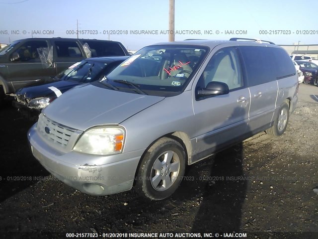 2FMZA57675BA34773 - 2005 FORD FREESTAR SES SILVER photo 2