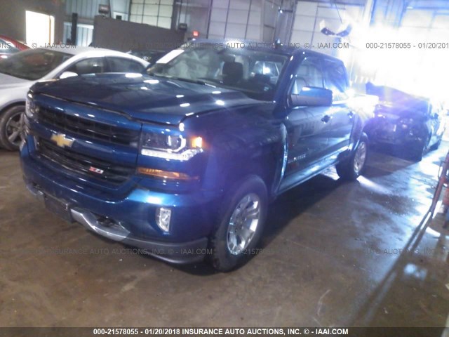 3GCUKREC2HG246221 - 2017 CHEVROLET SILVERADO K1500 LT BLUE photo 2