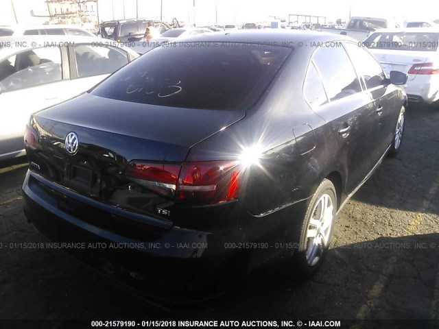 3VW2B7AJ7HM217943 - 2017 VOLKSWAGEN JETTA S 黑色 照片 4