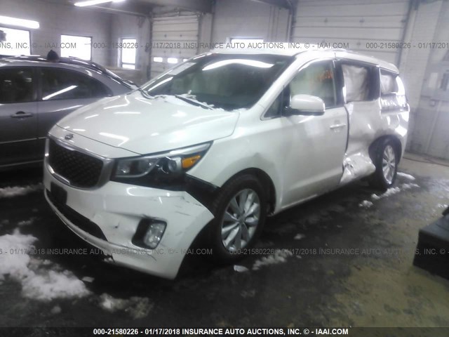 KNDMC5C1XF6056043 - 2015 KIA SEDONA EX/SX WHITE photo 2