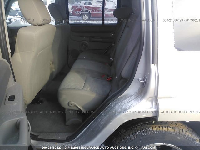 1J8HG48K57C685819 - 2007 JEEP COMMANDER SILVER photo 8