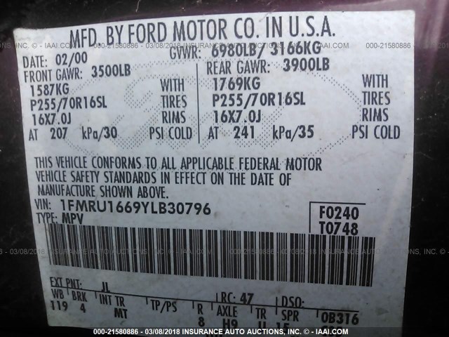 1FMRU1669YLB30796 - 2000 FORD EXPEDITION XLT მუქწითელი ფოტო 9