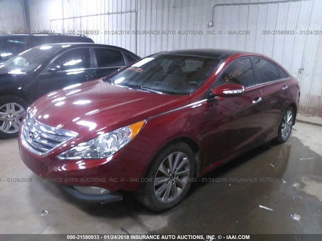 5NPEC4AC2EH916931 - 2014 HYUNDAI SONATA SE/LIMITED MAROON photo 2