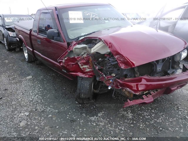 1GCCS19W218196806 - 2001 CHEVROLET S TRUCK S10 RED photo 1