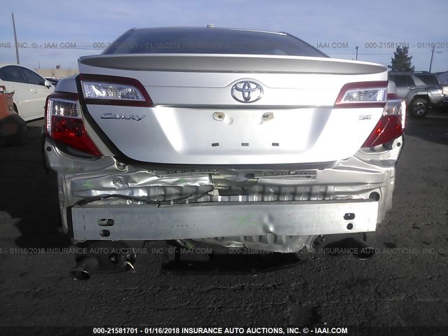 4T1BK1FK8EU024382 - 2014 TOYOTA CAMRY SE/XLE SILVER photo 6