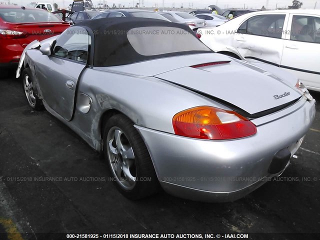 WP0CA29812U625632 - 2002 PORSCHE BOXSTER SILVER photo 3